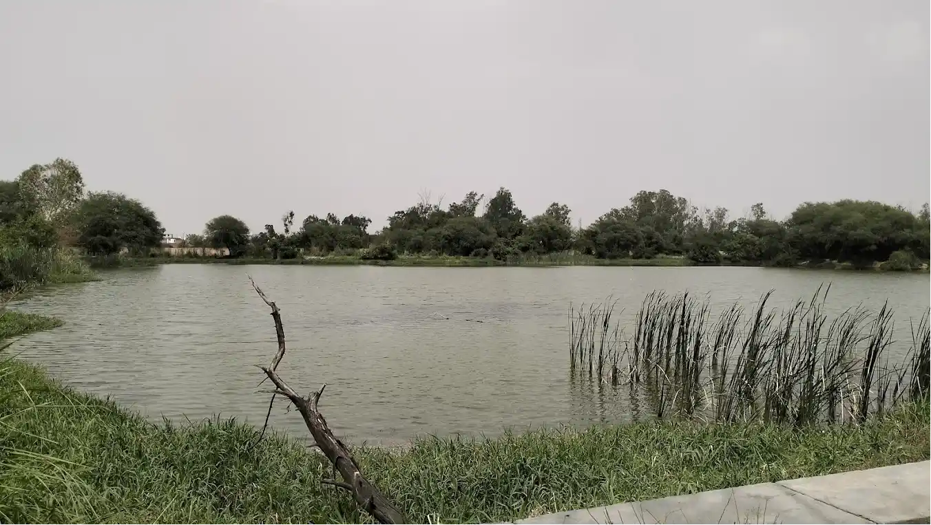Tilyar Lake